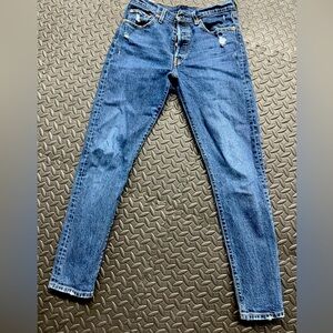 Women levis 501